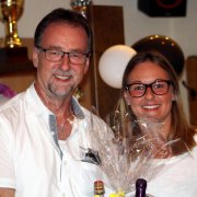Manfred Nienaber gewann den Präsentkorb für die richtige Lösung des Saisonquiz 2016.